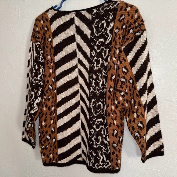 Women’s Animal Print Sweater, Size S - Picture 8 of 9